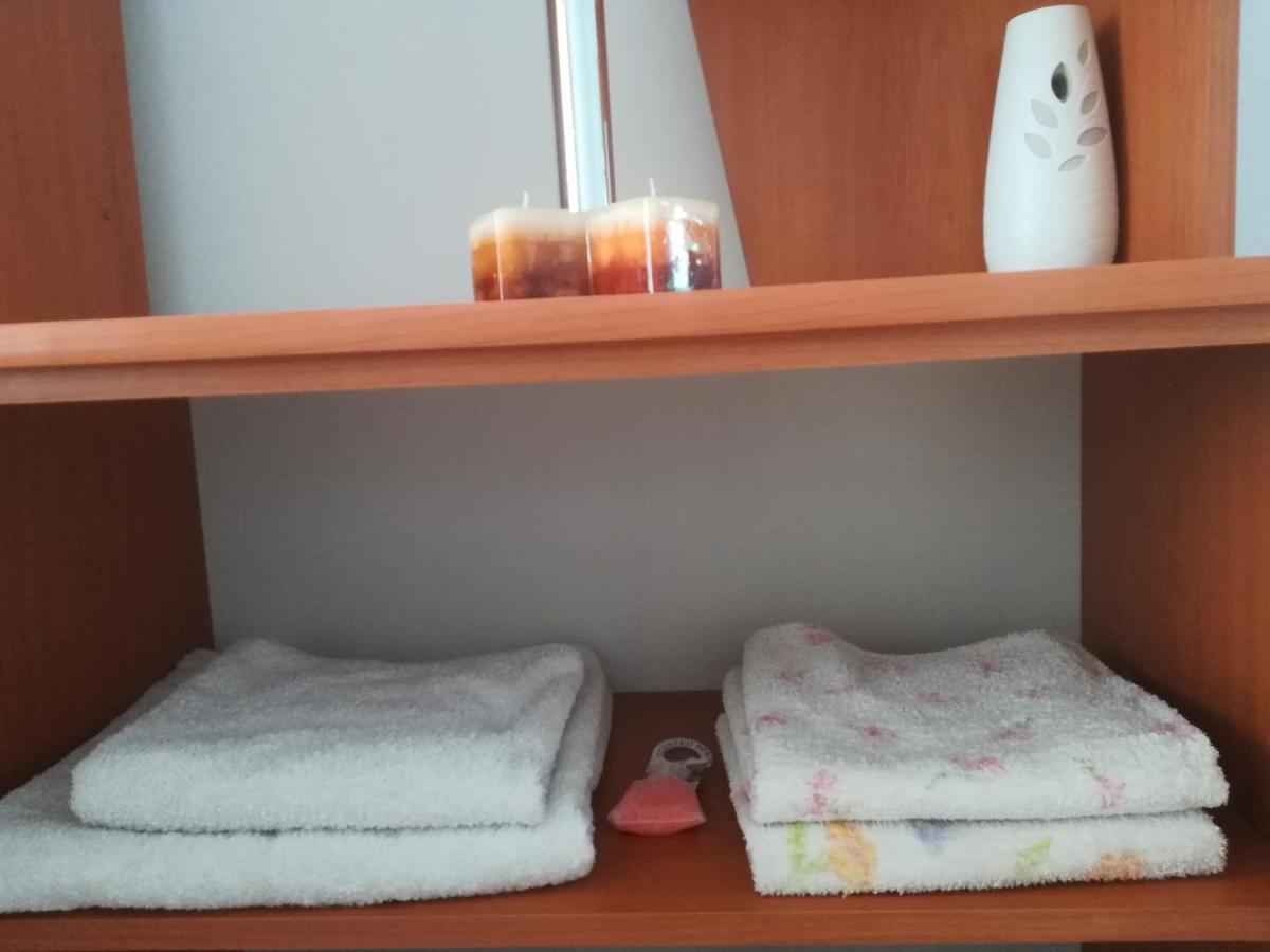 Appartamento Simona Topliţa Esterno foto